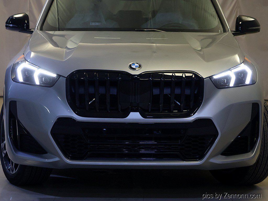 New 2027 BMW X1 xDrive28i AWD/4WD image 6