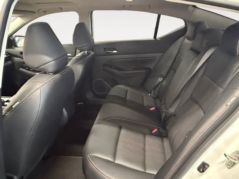 Used 2023 Nissan Altima 2.5 SR w/ SR Premium Package FWD image 26