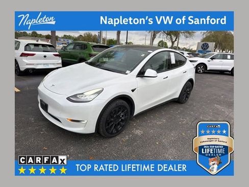 Used 2023 Tesla Model Y Long Range image 1