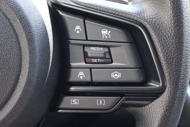 Certified 2024 Subaru Crosstrek 2.0i Premium w/ Crosstrek Mirror Package AWD/4WD image 8