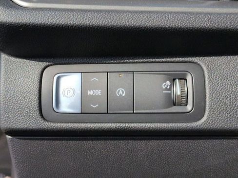 New 2026 Chevrolet Traverse LT w/ Driver Confidence Package FWD image 16