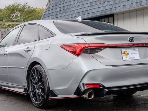 Used 2020 Toyota Avalon TRD image 3
