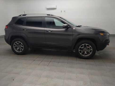 Used 2021 Jeep Cherokee Trailhawk AWD/4WD image 11