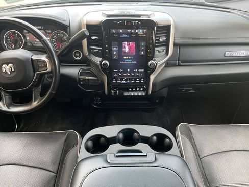 Used 2024 RAM 2500 Laramie AWD/4WD image 17