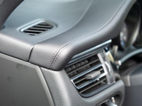 New 2026 Porsche Macan S AWD/4WD image 18