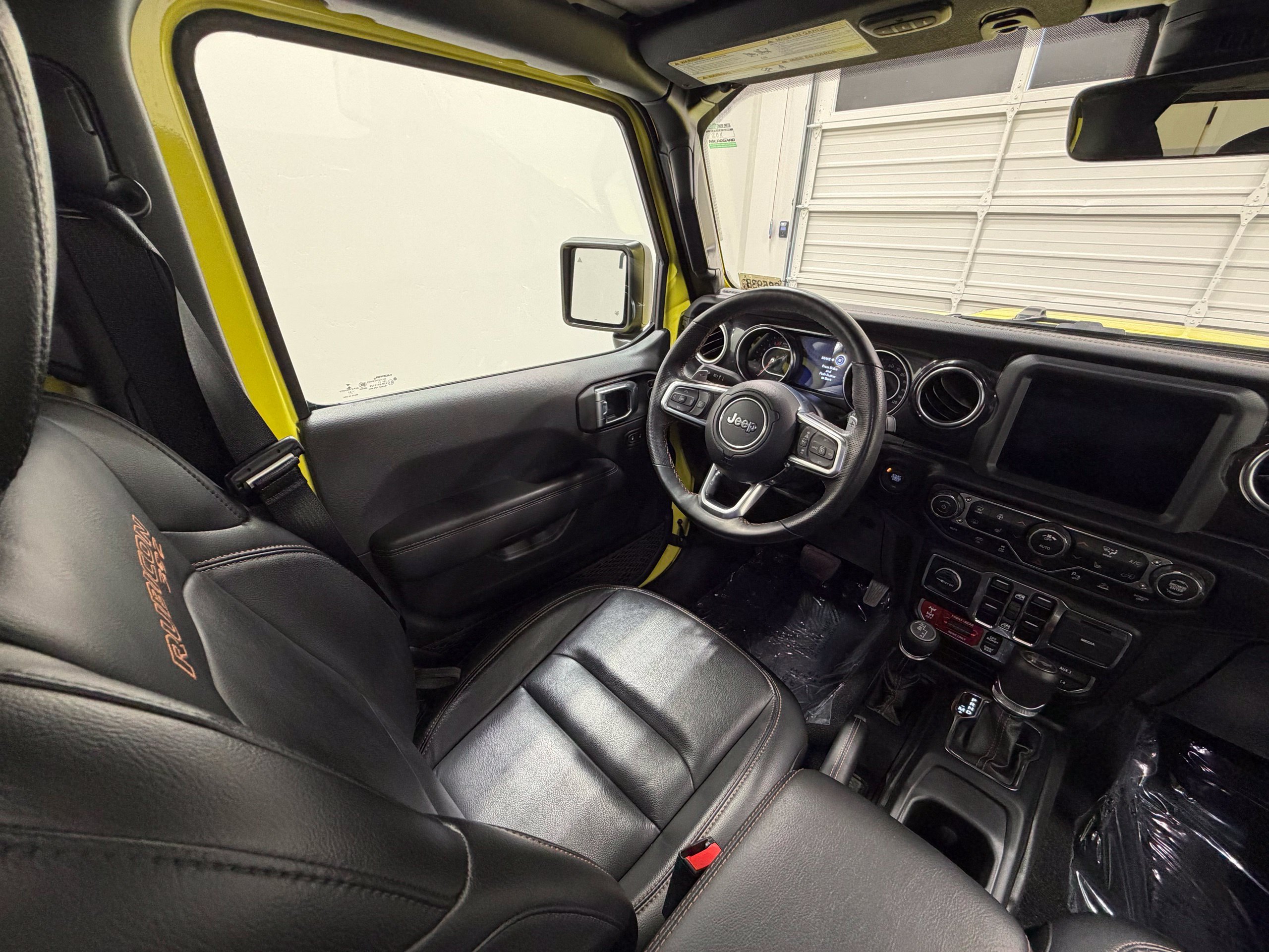 Used 2022 Jeep Wrangler Unlimited Rubicon AWD/4WD image 29