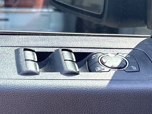 Used 2019 Ford F150 Lariat AWD/4WD image 22