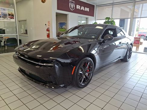 New 2024 Dodge Charger Daytona Scat Pack w/ Plus Group image 4