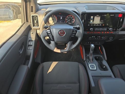 New 2026 Nissan Frontier PRO-4X w/ Pro-4x Convenience Package AWD/4WD image 19