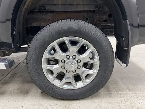 Used 2016 RAM 2500 Limited image 7