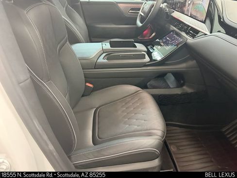Used 2026 INFINITI QX80 Autograph AWD/4WD image 12