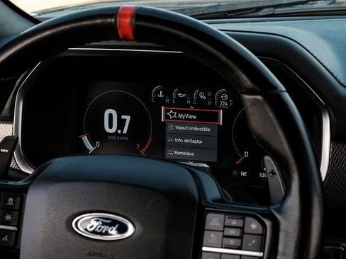 Used 2022 Ford F150 Raptor w/ Equipment Group 801A High image 17