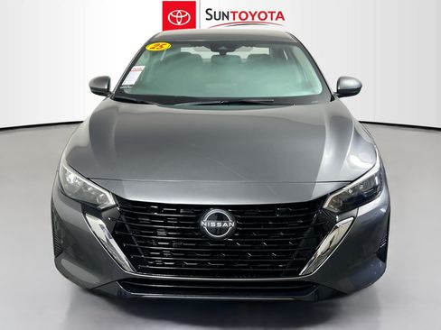 Used 2025 Nissan Sentra SV FWD image 31