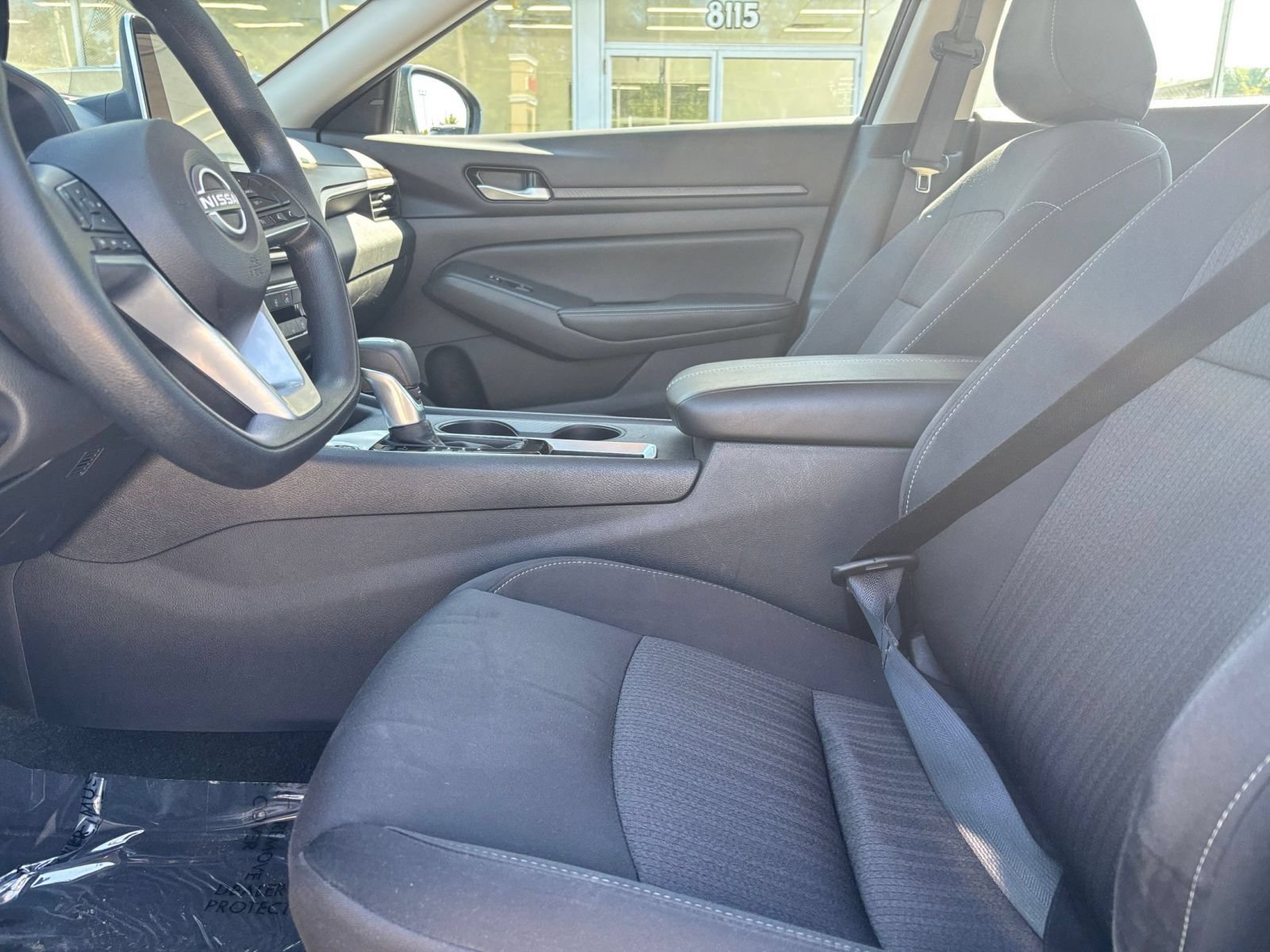 Used 2025 Nissan Altima 2.5 SV FWD image 26