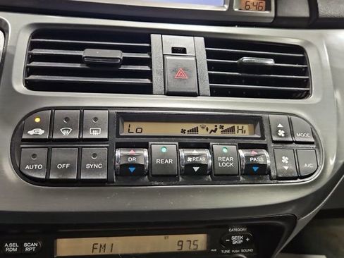 Used 2005 Honda Odyssey EX-L image 16