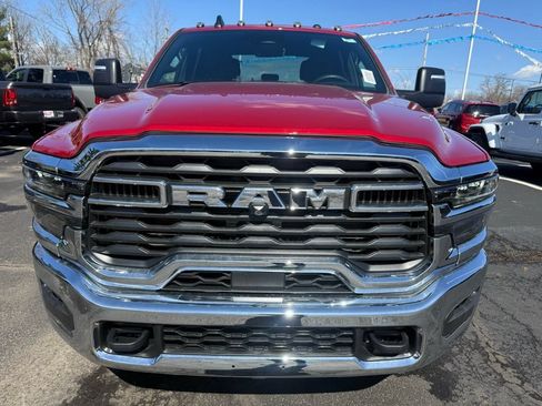New 2026 RAM 3500 Tradesman w/ Chrome Appearance Group A AWD/4WD image 9