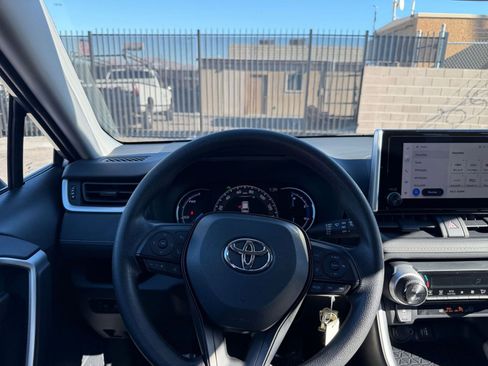 Used 2025 Toyota RAV4 LE image 34