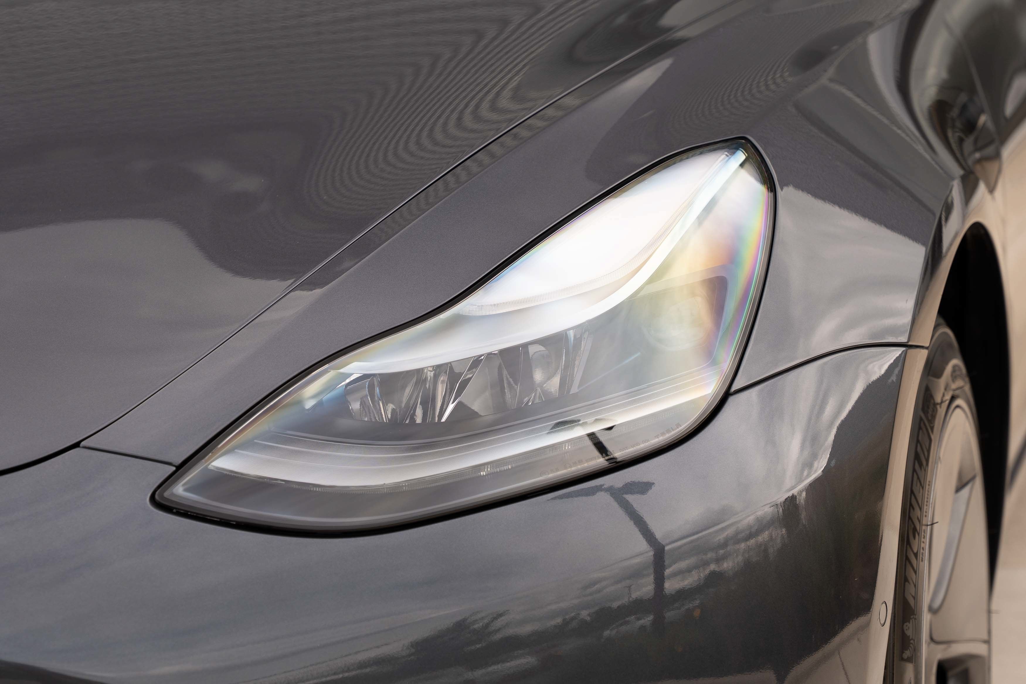 Used 2022 Tesla Model 3 Long Range AWD/4WD image 32