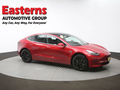 Used 2019 Tesla Model 3 Standard Range image 46