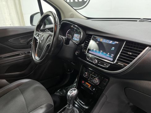Used 2019 Buick Encore Preferred FWD image 18