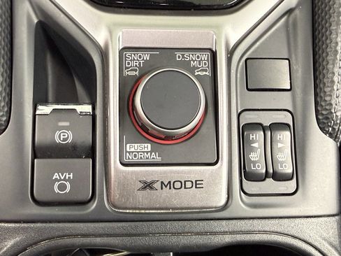 Used 2024 Subaru Forester Limited image 28