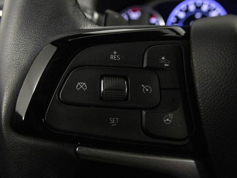 Certified 2023 Buick Enclave Avenir w/ Avenir Technology Package image 28