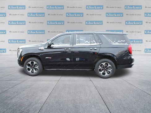 Used 2025 GMC Yukon AT4 w/ LPO, Floor Liner Package AWD/4WD image 9