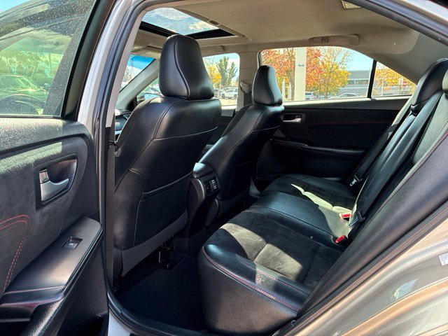Used 2015 Toyota Camry XSE w/ Moonroof Package FWD image 14