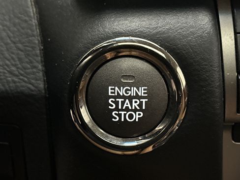 Used 2014 Lexus LS 460 AWD w/ Comfort Package image 32