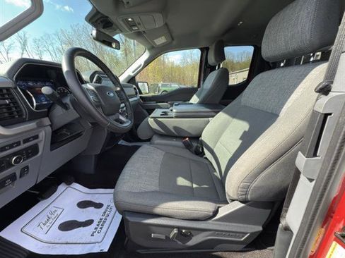 Certified 2022 Ford F150 XLT w/ Equipment Group 302A High image 11