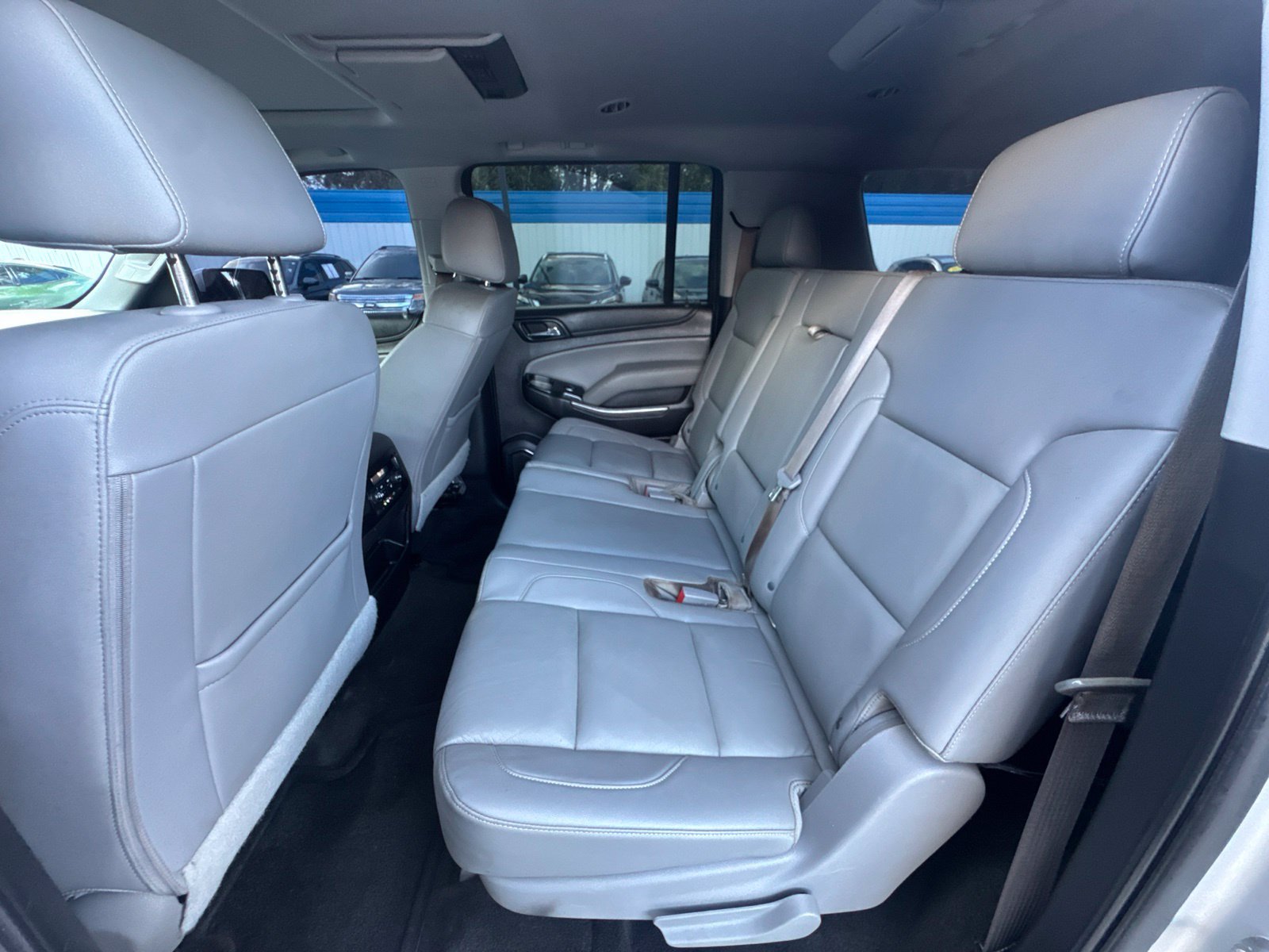 Used 2016 Chevrolet Suburban LT w/ Luxury Package RWD image 20