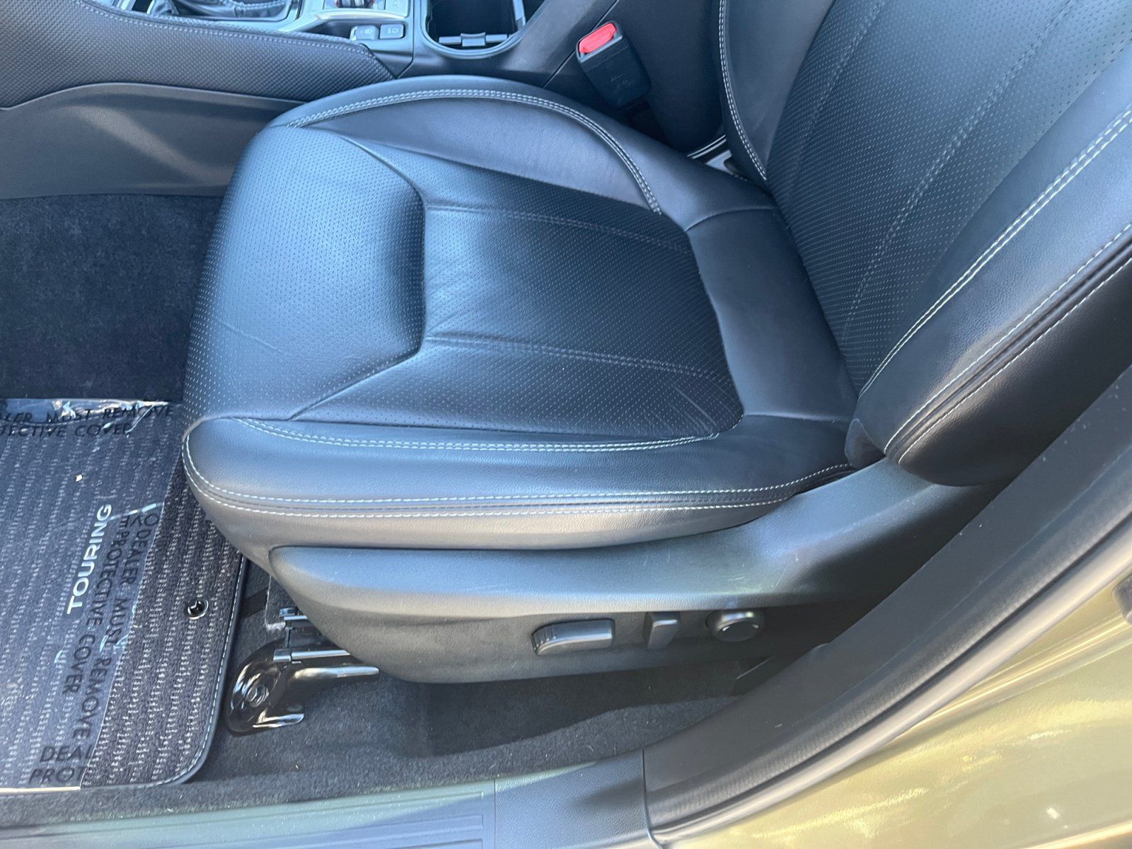Certified 2023 Subaru Forester Touring AWD/4WD image 14