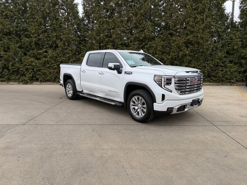 Used 2024 GMC Sierra 1500 Denali image 1