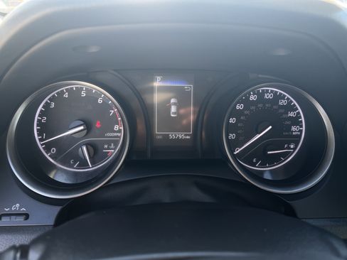 Used 2024 Toyota Camry SE image 14