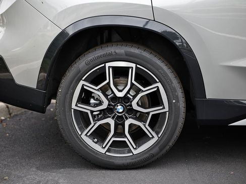 New 2026 BMW X1 xDrive28i w/ Convenience Package image 6