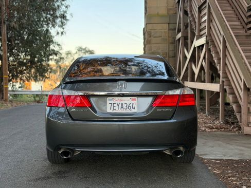 Used 2014 Honda Accord Sport image 28