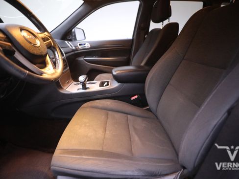 Used 2015 Jeep Grand Cherokee Laredo w/ Quick Order Package 23E image 10