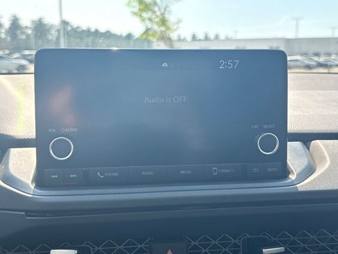 Used 2025 Honda Accord SE image 23