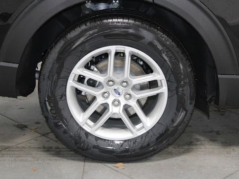 New 2026 Ford Explorer Active w/ Active Comfort Package image 12