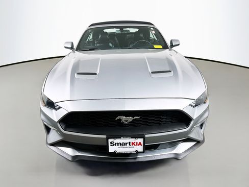 Used 2020 Ford Mustang Premium RWD image 2