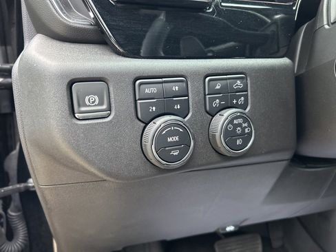 Used 2025 Chevrolet Silverado 1500 High Country w/ High Country Premium Package image 18