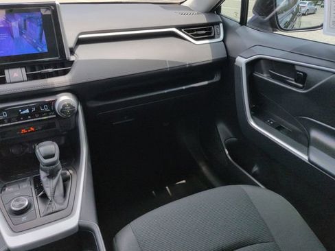 Certified 2025 Toyota RAV4 LE AWD/4WD image 17