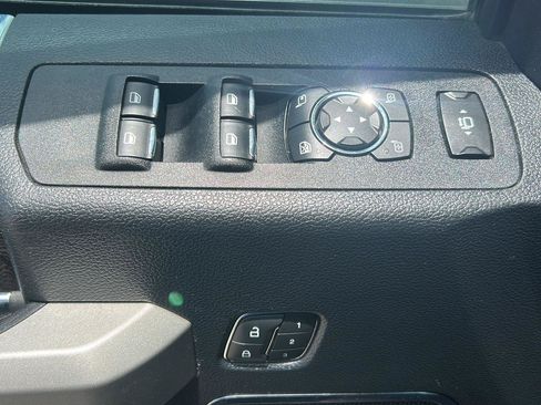 Used 2019 Ford F250 Lariat AWD/4WD image 24