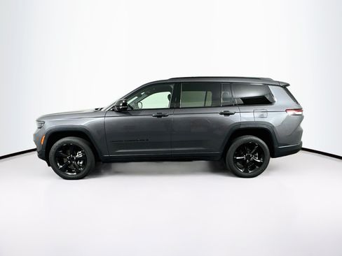 Used 2023 Jeep Grand Cherokee L Laredo AWD/4WD image 4