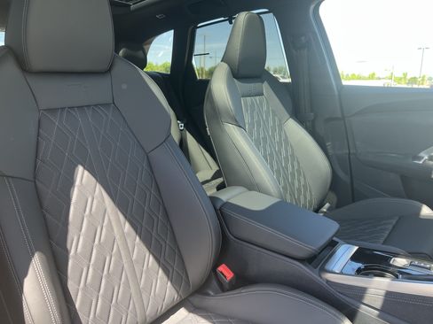 Used 2026 Audi SQ5 Premium Plus AWD/4WD image 21