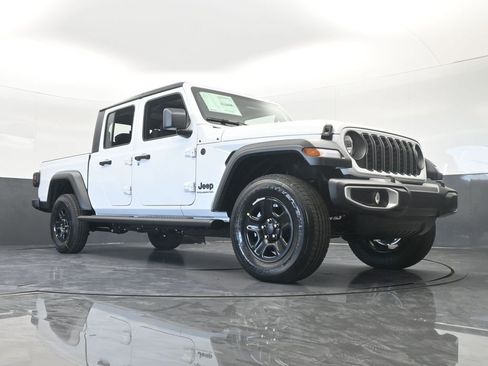 New 2026 Jeep Gladiator Sport image 58