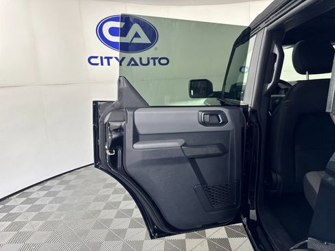 Used 2022 Ford Bronco Big Bend w/ Sasquatch Package AWD/4WD image 31