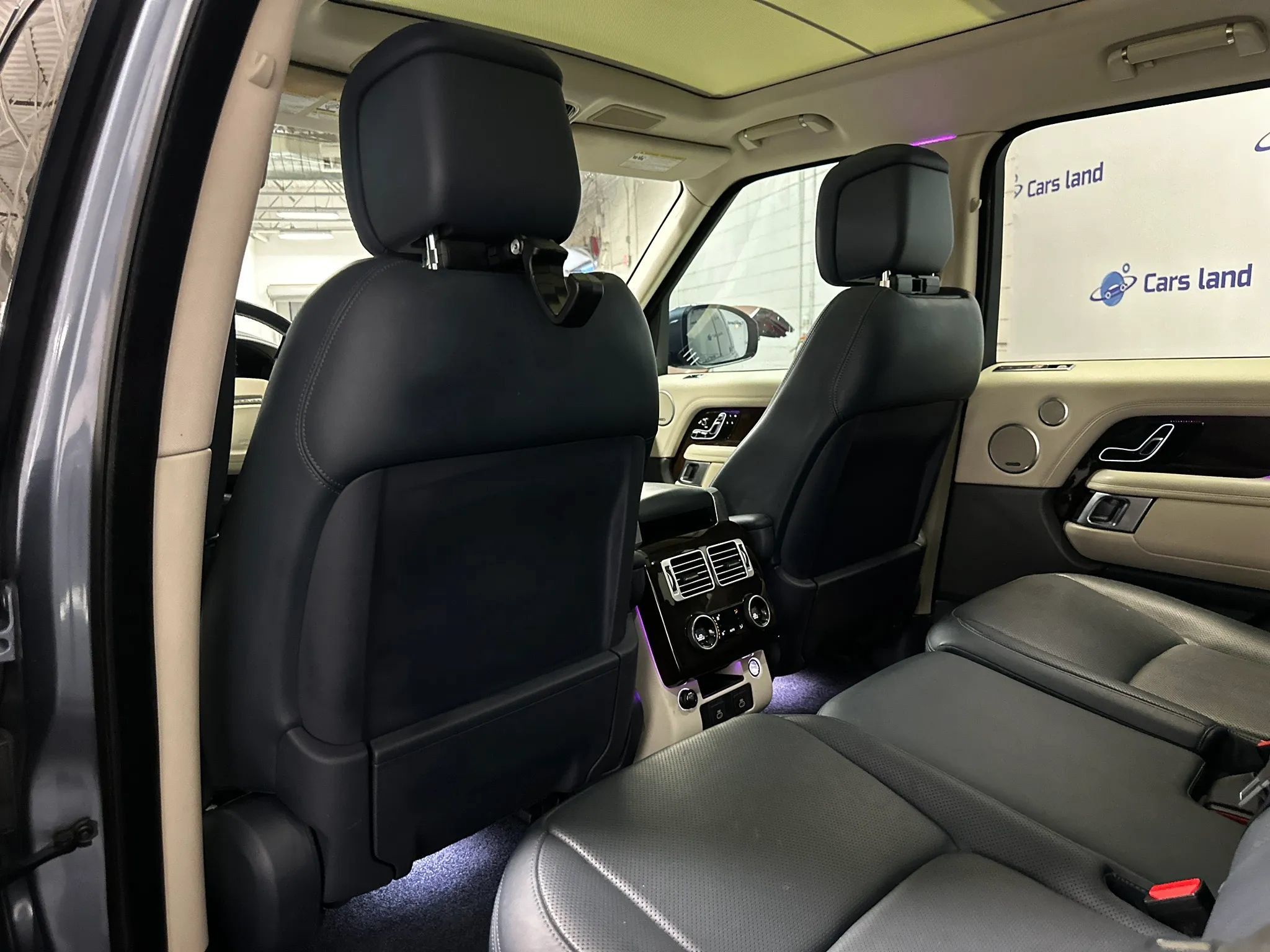 Used 2021 Land Rover Range Rover Westminster Edition AWD/4WD image 12