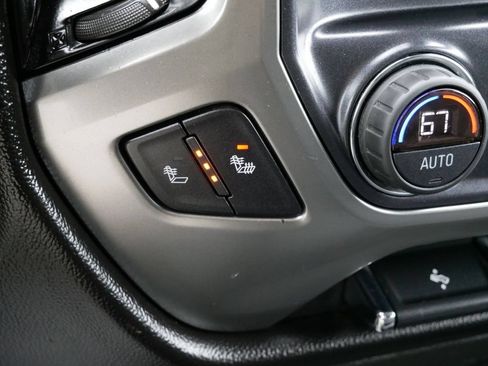 Used 2018 Chevrolet Silverado 1500 LT w/ All Star Edition AWD/4WD image 27