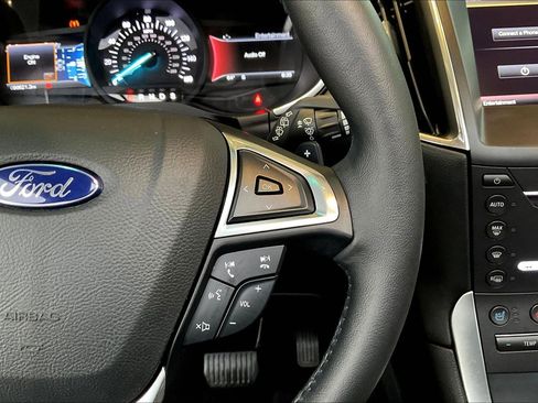 Used 2015 Ford Edge Titanium w/ Equipment Group 302A FWD image 12